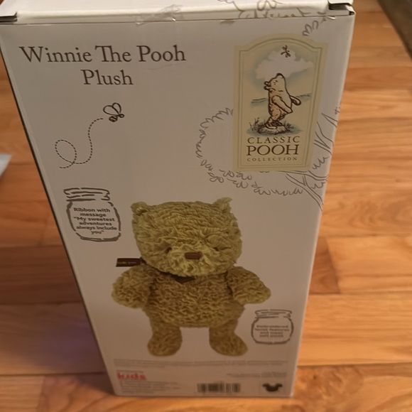 Disney Winnie The Pooh Plush Toy - classic Pooh - Picture 5 of 6